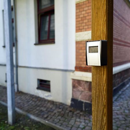 Edler Wohnraum Noble Stadtoase Mit Boxspringbett, Kaffeevollautomat & Parkplatz Zwickau Dış mekan fotoğraf