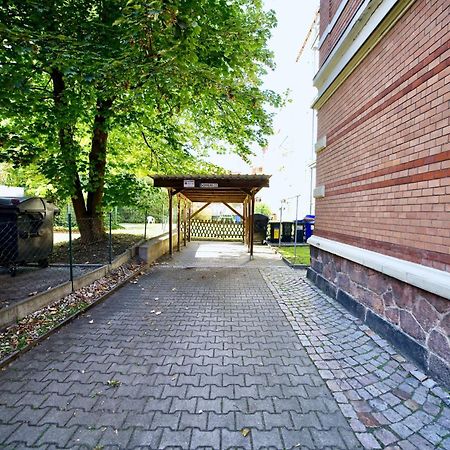 Edler Wohnraum Noble Stadtoase Mit Boxspringbett, Kaffeevollautomat & Parkplatz Zwickau Dış mekan fotoğraf