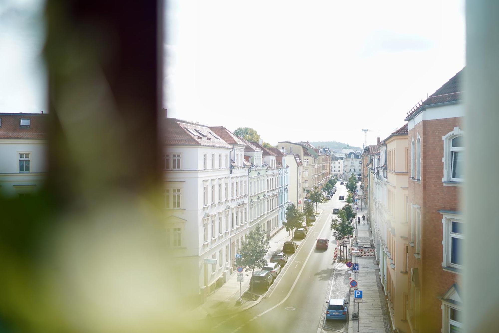 Edler Wohnraum Noble Stadtoase Mit Boxspringbett, Kaffeevollautomat & Parkplatz Zwickau Dış mekan fotoğraf
